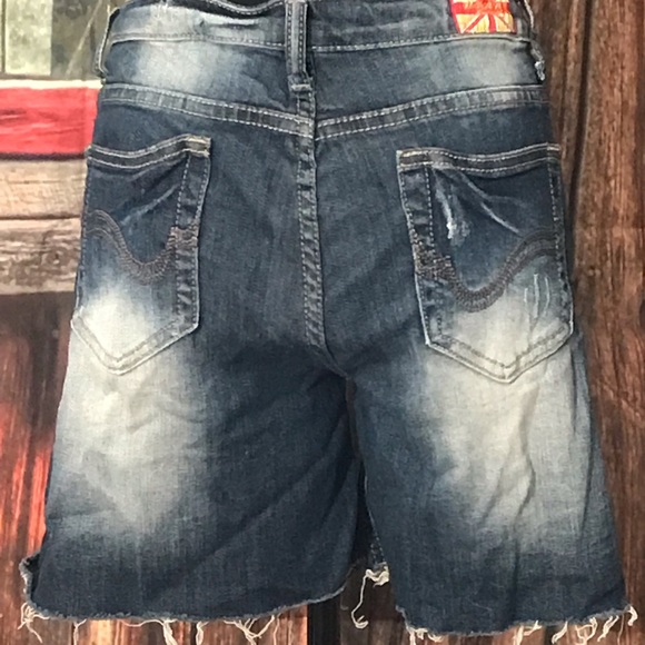 Machine Pour Neuf Mode distressed shorts - Picture 4 of 8